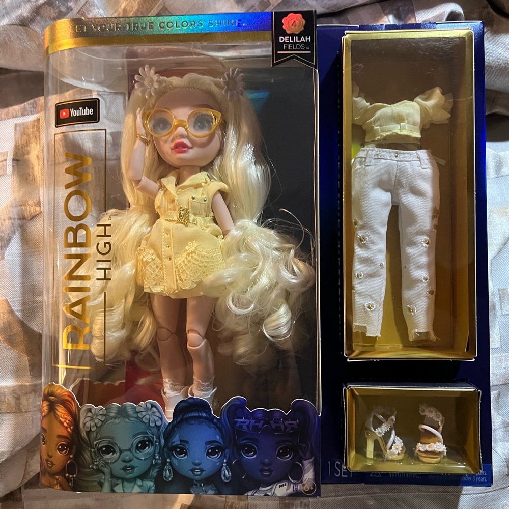Rainbow High Original Delilah Fields! Brand new!